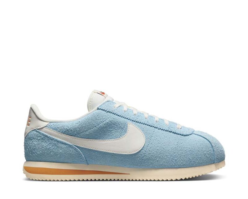 Nike Cortez SE "Psychic Blue"