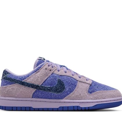 Nike Dunk Low SE W "Hydrangeas"