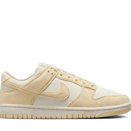 Nike Dunk Low "Pale Ivory"