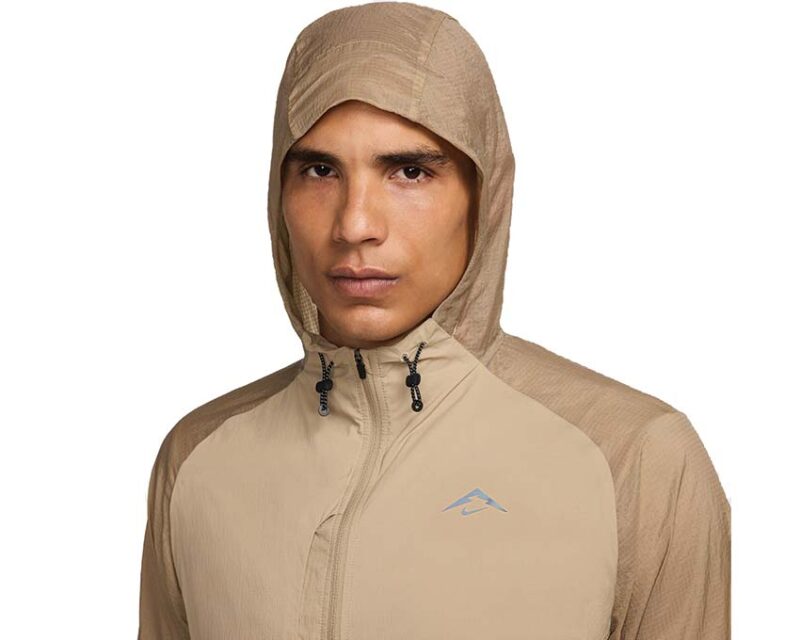 Nike Trail Aireez Jacket – Image 3