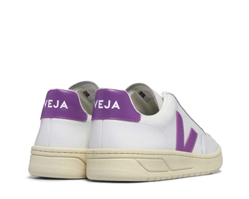 Veja V-12 Leather – Image 3