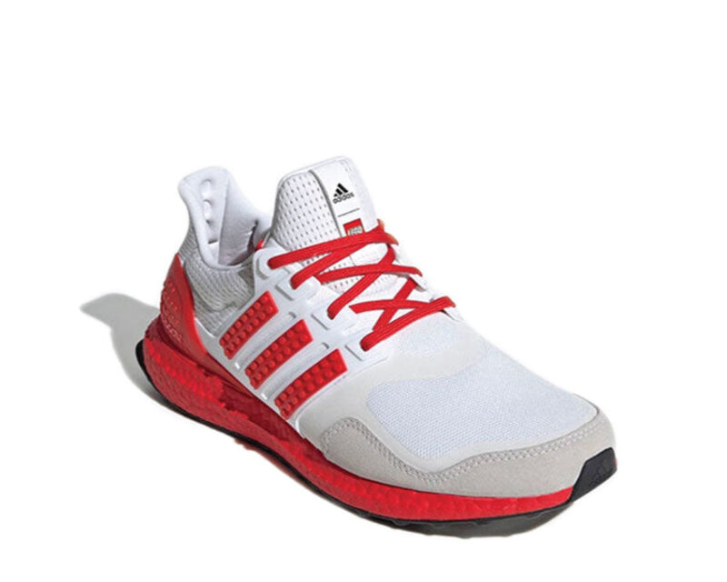 Adidas UltraBoost LEGO – Image 2