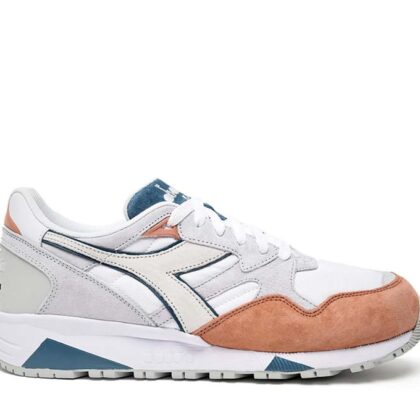 Diadora N9002 Overland