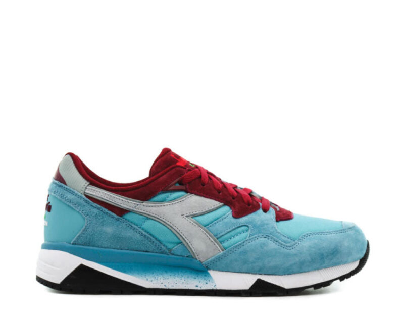 Diadora N9002 Overland
