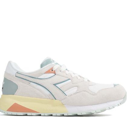 Diadora N9002 Overland
