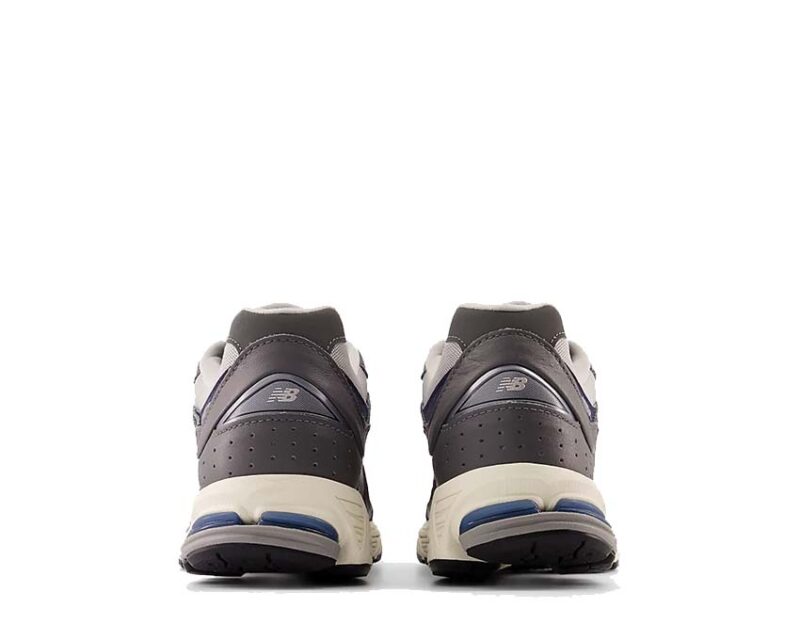 New Balance 2002R – Image 3