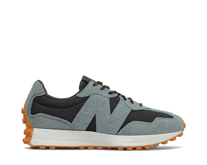 New Balance 327