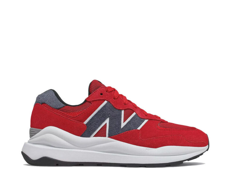 New Balance 5740
