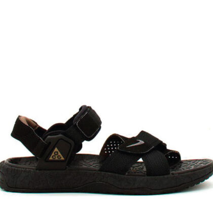 Nike ACG Air Deschutz + Black
