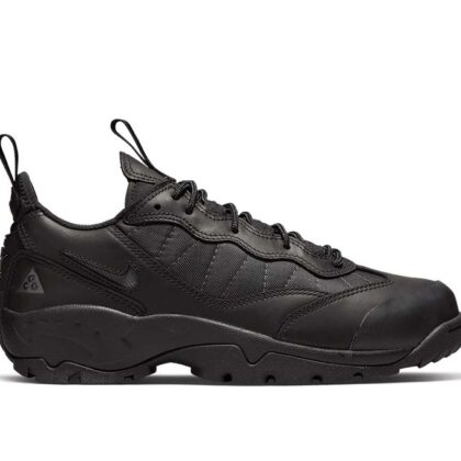 Nike ACG Air Mada