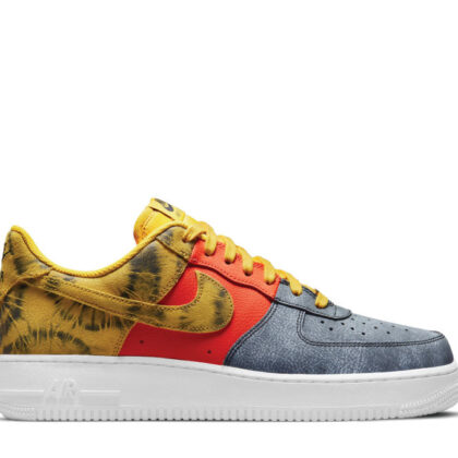 Nike Air Force 1 '07 LV8