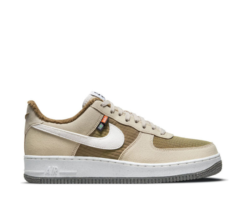 Nike Air Force 1 '07 LV8