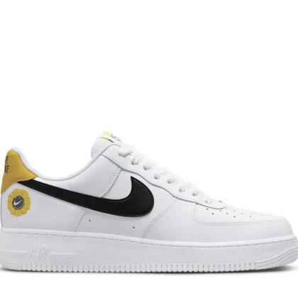 Nike Air Force 1 '07 LV8