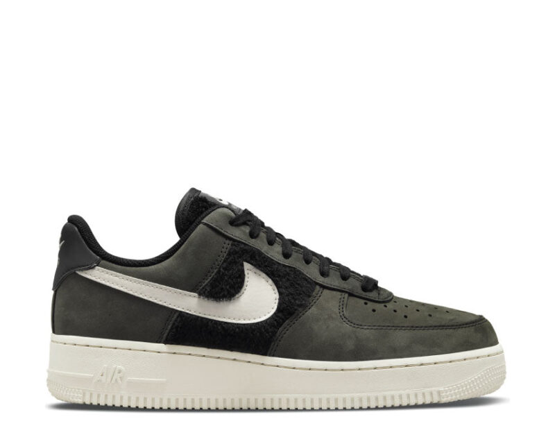 Nike Air Force 1 Mem 4