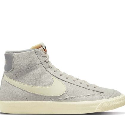 Nike Blazer Mid '77 Premium Vintage