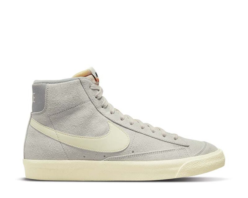 Nike Blazer Mid '77 Premium Vintage