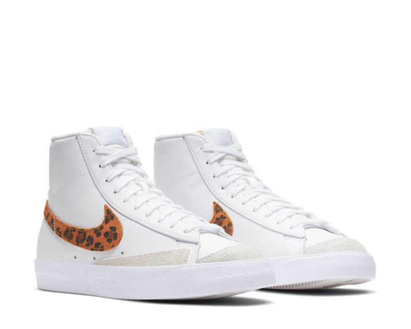 Nike Blazer Mid '77 SE – Image 2
