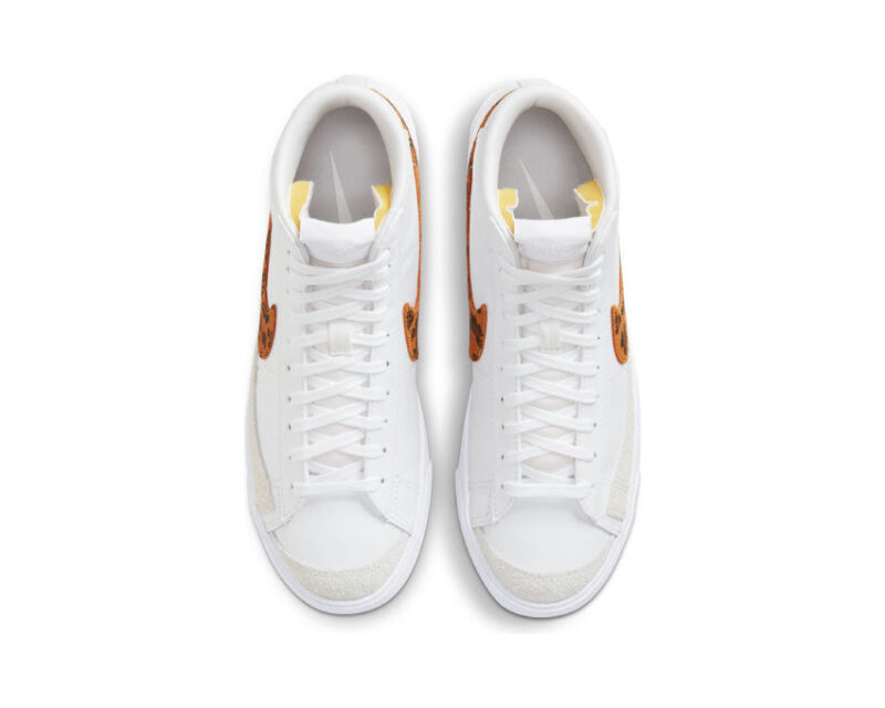 Nike Blazer Mid '77 SE – Image 4