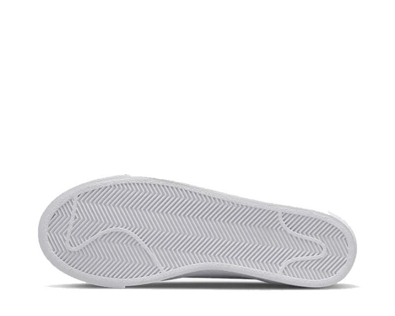 Nike Blazer Mid '77 – Image 4