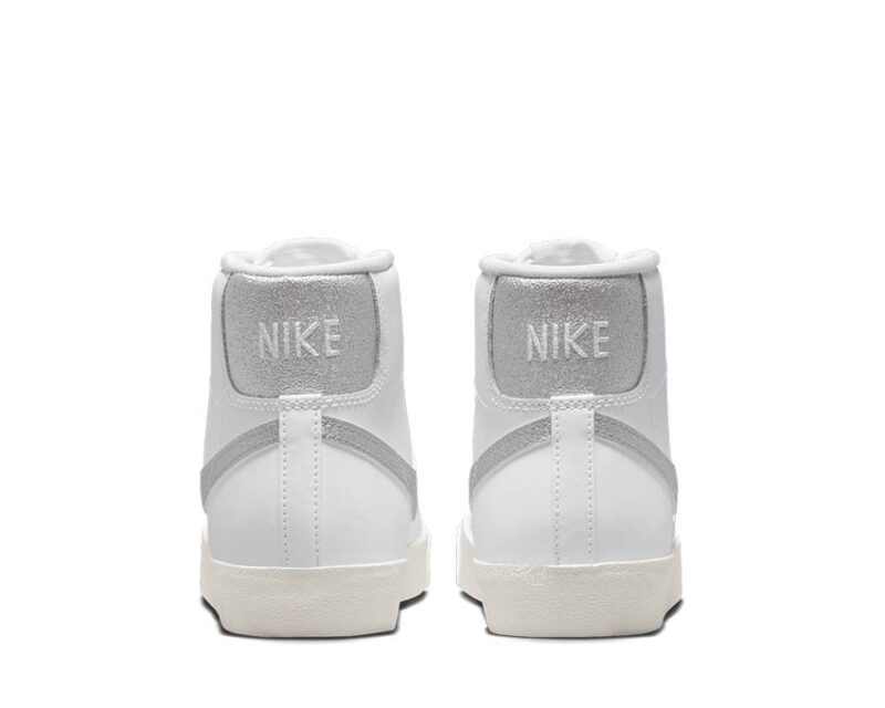Nike Blazer Mid '77 – Image 3