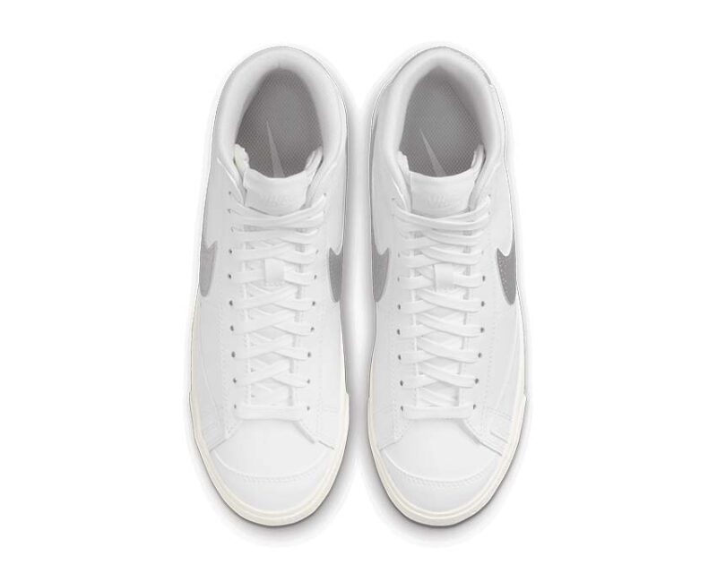 Nike Blazer Mid '77 – Image 4