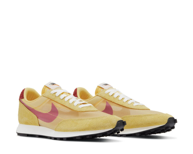 Nike Daybreak SP Topaz Gold – Image 2
