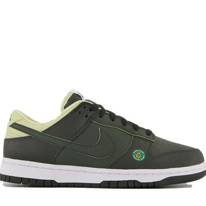 Nike Dunk Low LX