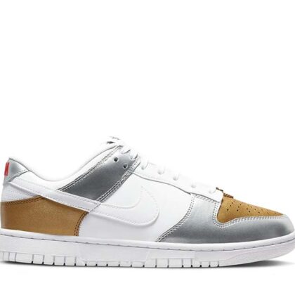 Nike Dunk Low SE