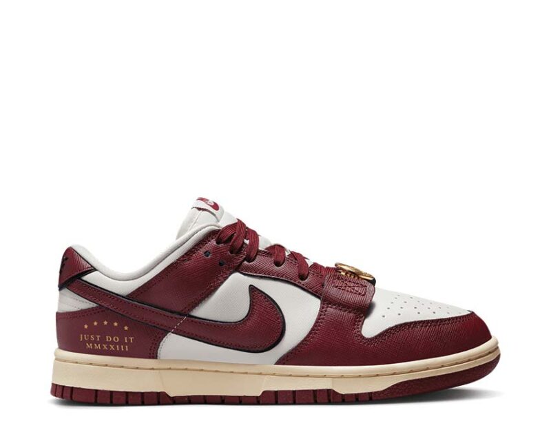 Nike Dunk Low SE