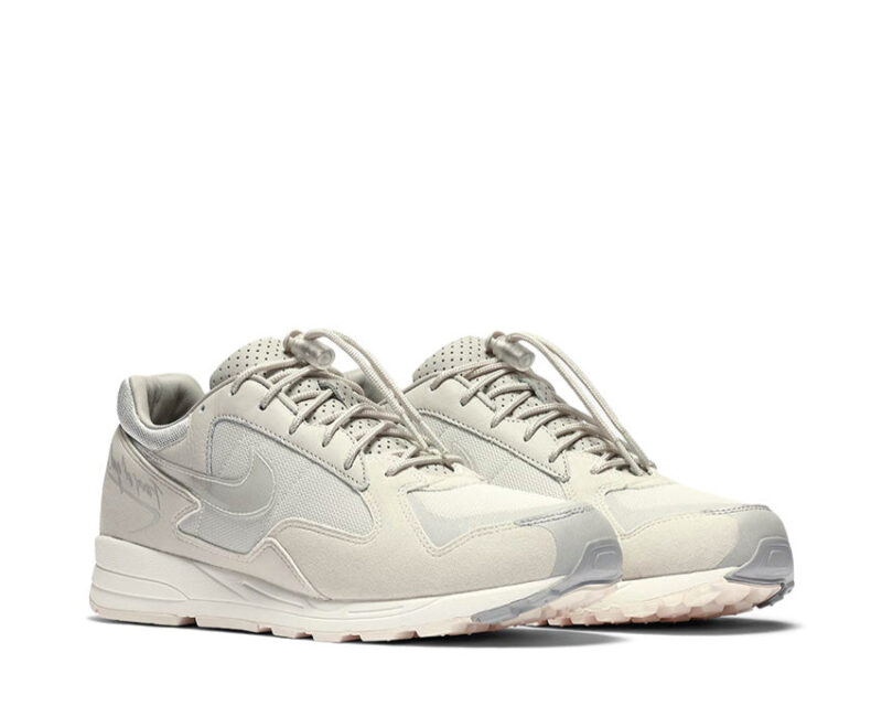 Nike Air Skylon II Fear Of God Light Bone – Image 2