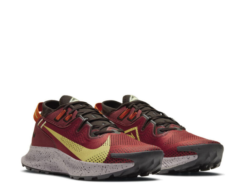 Nike Pegasus Trail 2 Claystone Red – Image 2