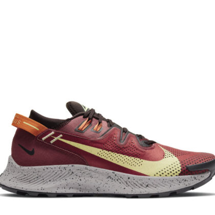 Nike Pegasus Trail 2 Claystone Red