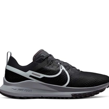 NIke Pegasus Trail 4