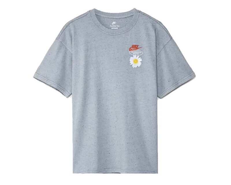 Nike Sportswear Tee