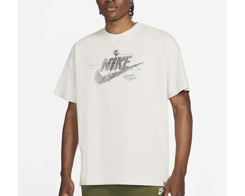 Nike Sportswear Tee
