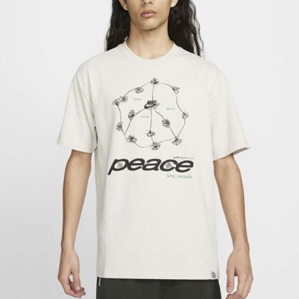 Nike Sportswear Tee