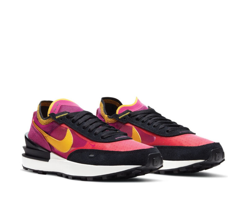 Nike Waffle One Active Fuchsia – Image 2
