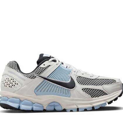 Nike Zoom Vomero 5  W