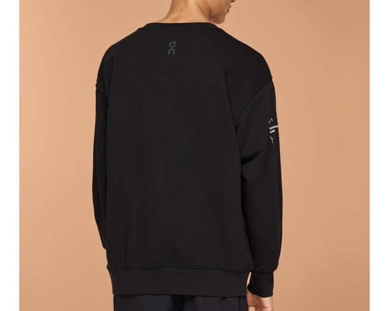 On Graphic Club Crew – Image 3