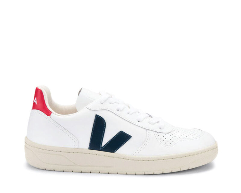 VEJA V-10 Leather